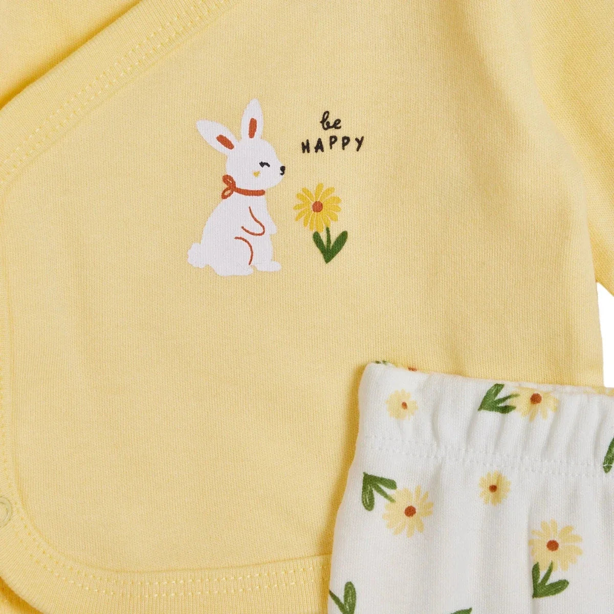 HelloBaby "Sweet Heart" Slogan Baby Hat, Vest & Bottoms Set (Newborn to 3-6 Months) - Ecru Printed