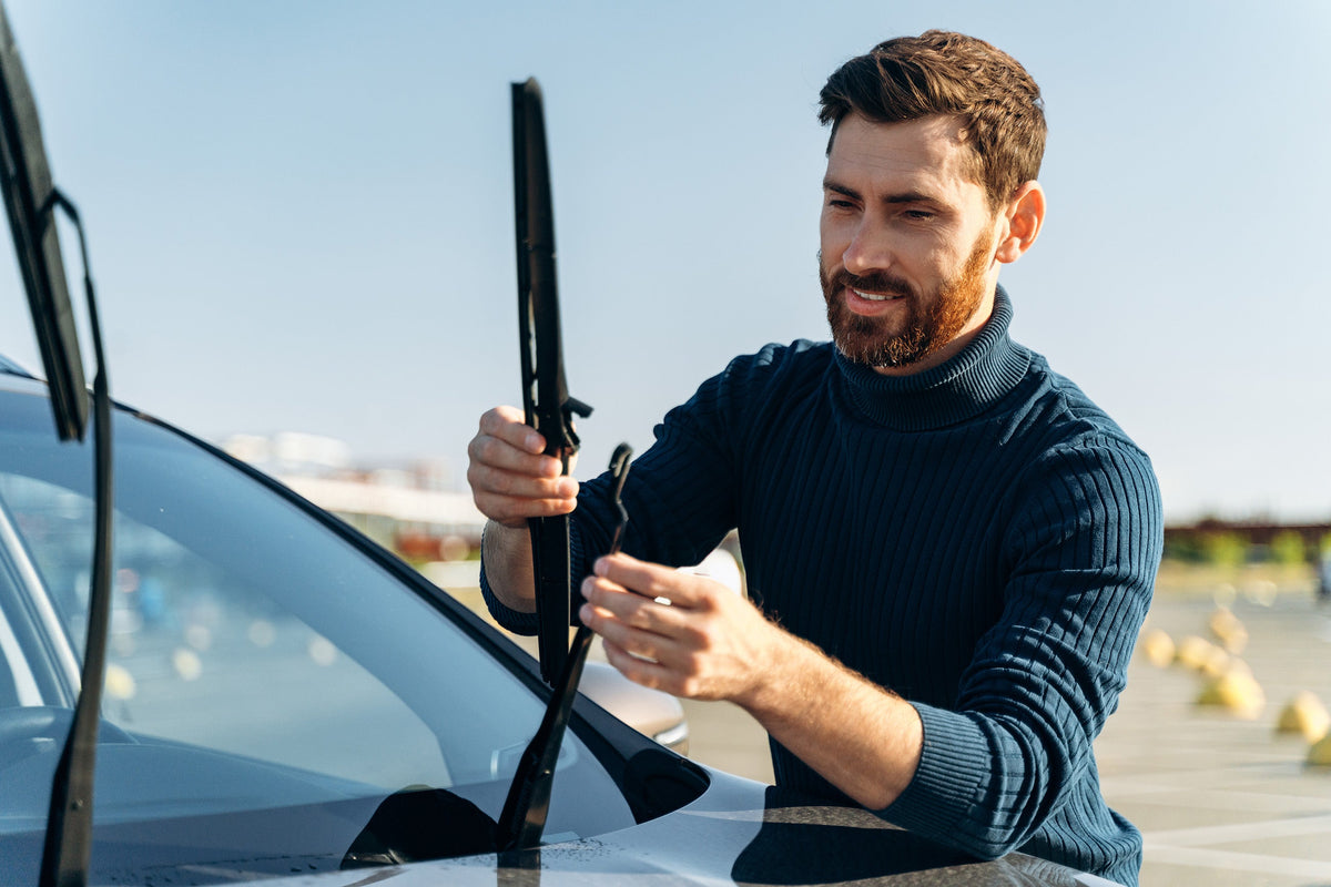 Kia Ceed Hatchback (2019 Onwards) Wiper Blades Kit - Premium Windscreen Wipers