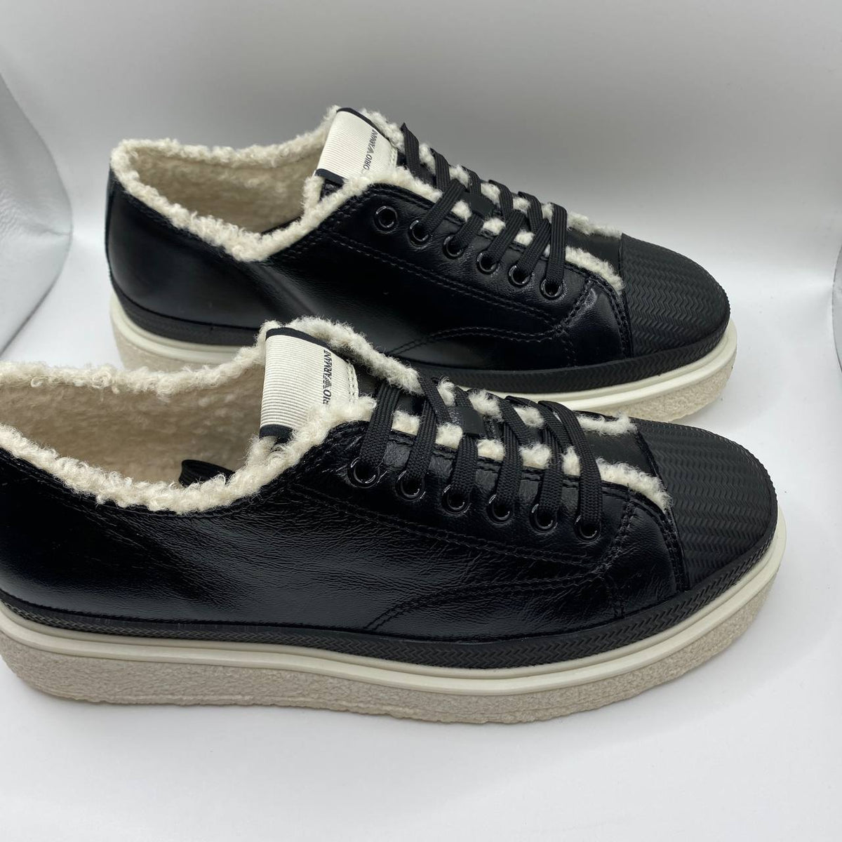 Emporio Armani Womens Black Leather Trainers Faux Fur UK 5 EU 38 Sneakers