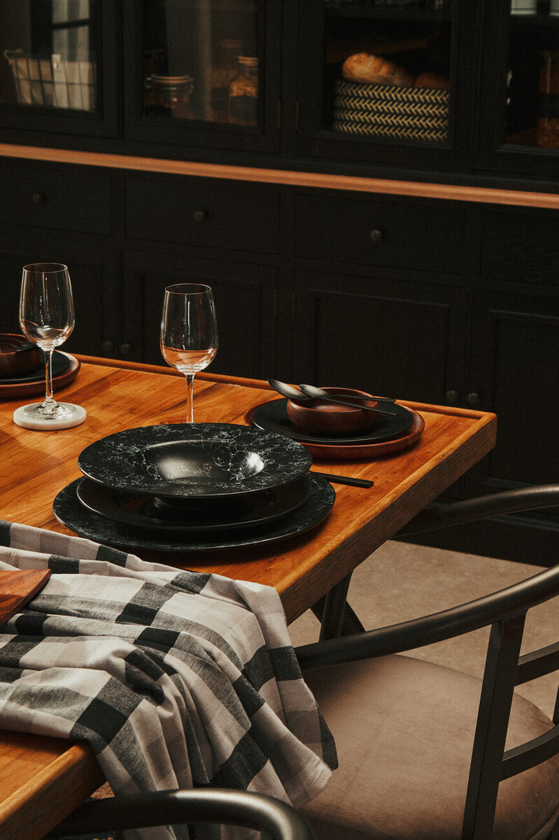 Black Stoneware Dinner Plate | Hygge