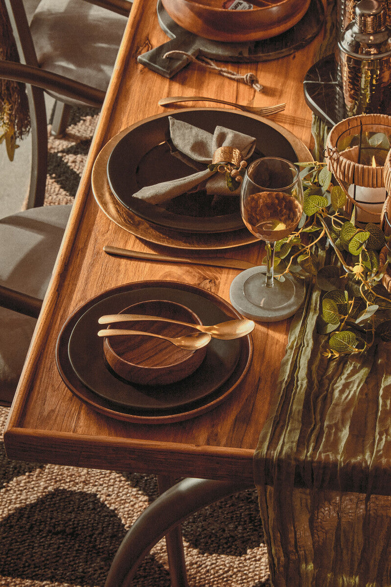 Black Stoneware Dinner Plate | Hygge