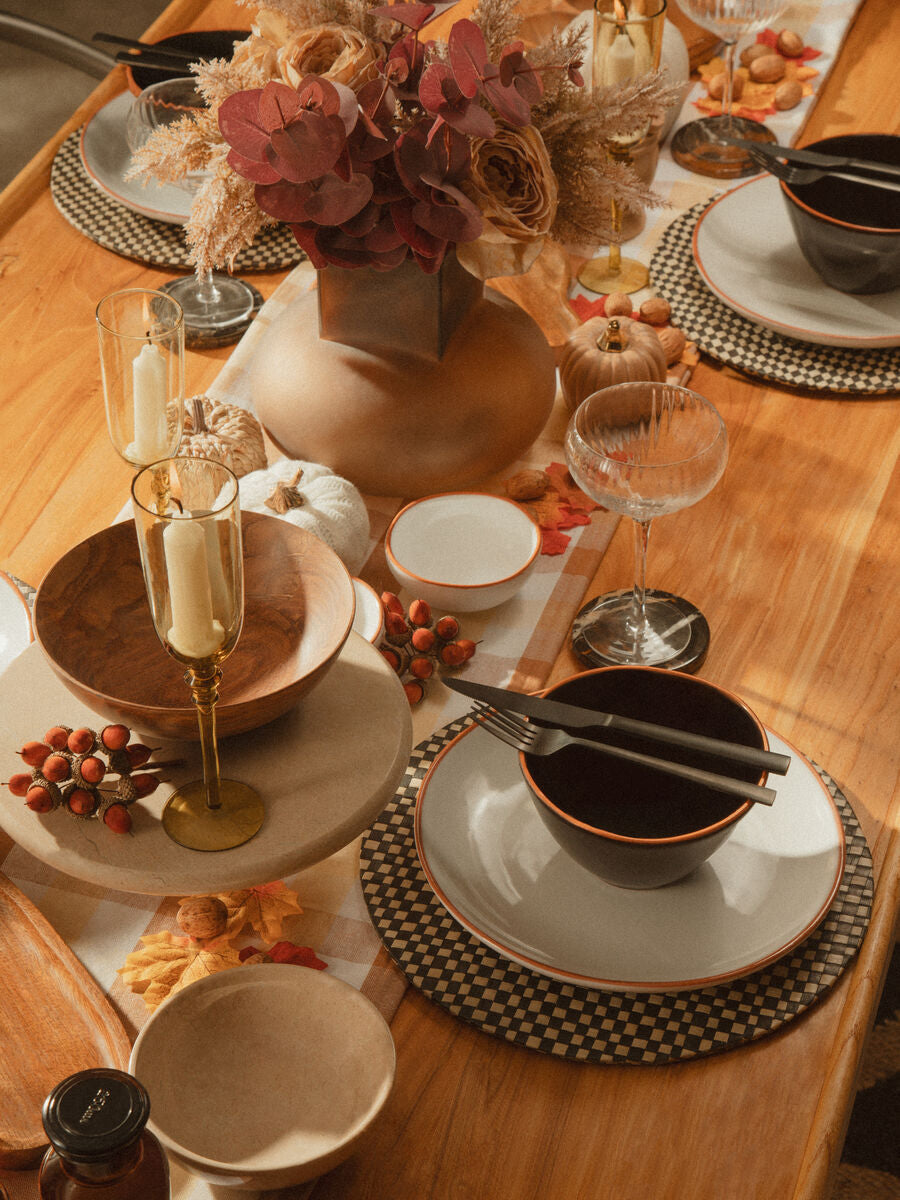 16 Piece Onyx Cutlery Set | Avie