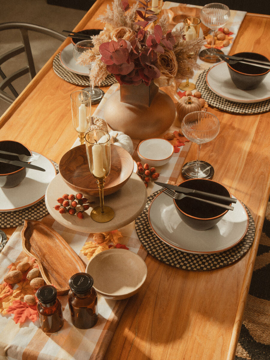 16 Piece Onyx Cutlery Set | Avie