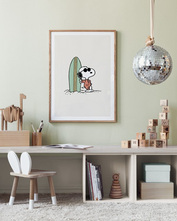 Snoopy Surfboard Poster