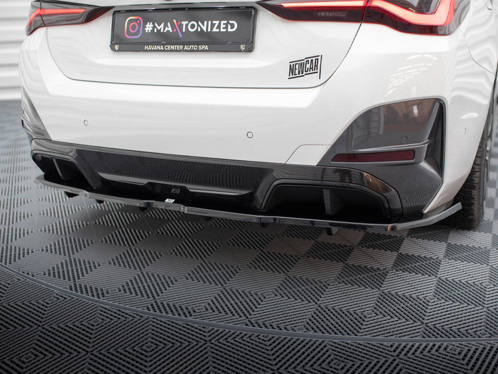 Maxton Design - Aftermarket  CENTRAL REAR SPLITTER (VERTICAL BARS) V.1 BMW I4 M-PACK G26