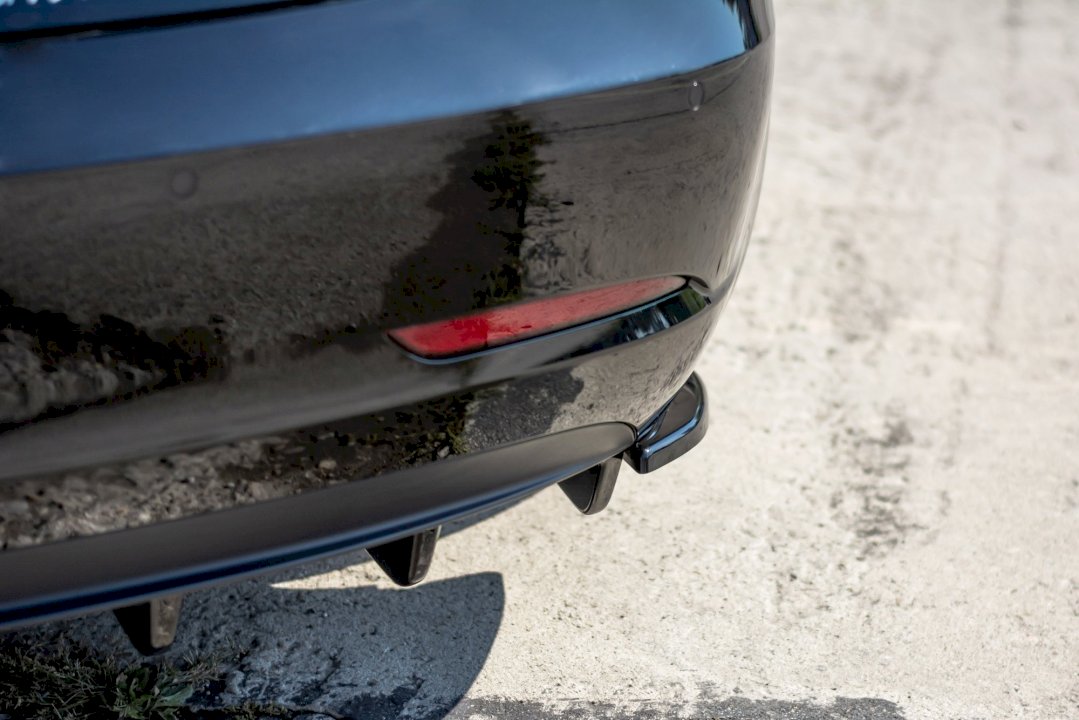 Maxton Design - Aftermarket  REAR SIDE SPLITTERS TESLA MODEL 3 (2017-2023)