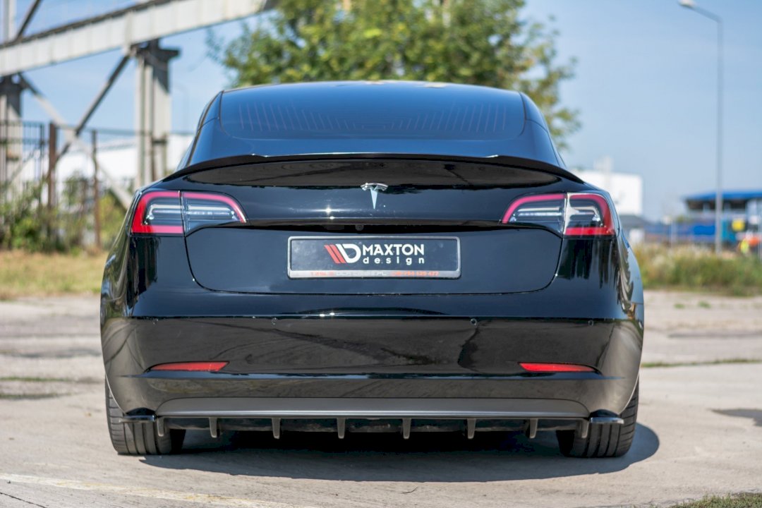 Maxton Design - Aftermarket  REAR SIDE SPLITTERS TESLA MODEL 3 (2017-2023)