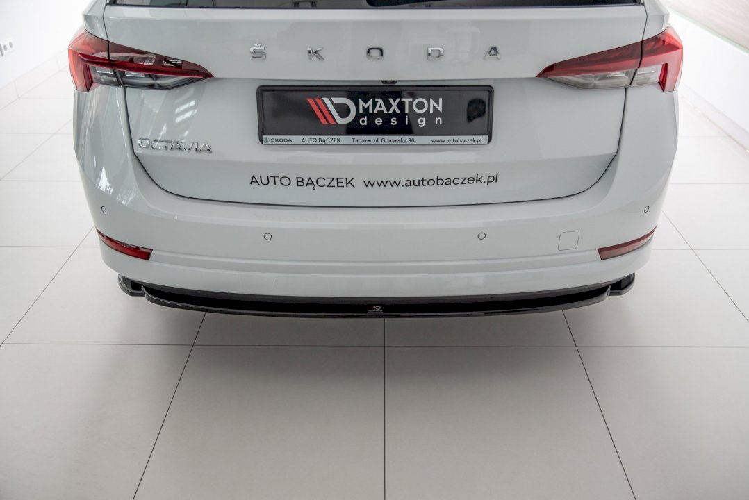 Maxton Design - Aftermarket  CENTRAL REAR SPLITTER SKODA OCTAVIA MK4 (2019-2024)