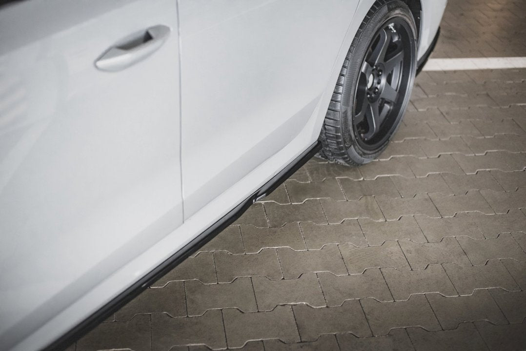Maxton Design - Aftermarket  Side Skirt Diffusers V.1 Skoda Octavia RS Liftback / Estate Mk4
