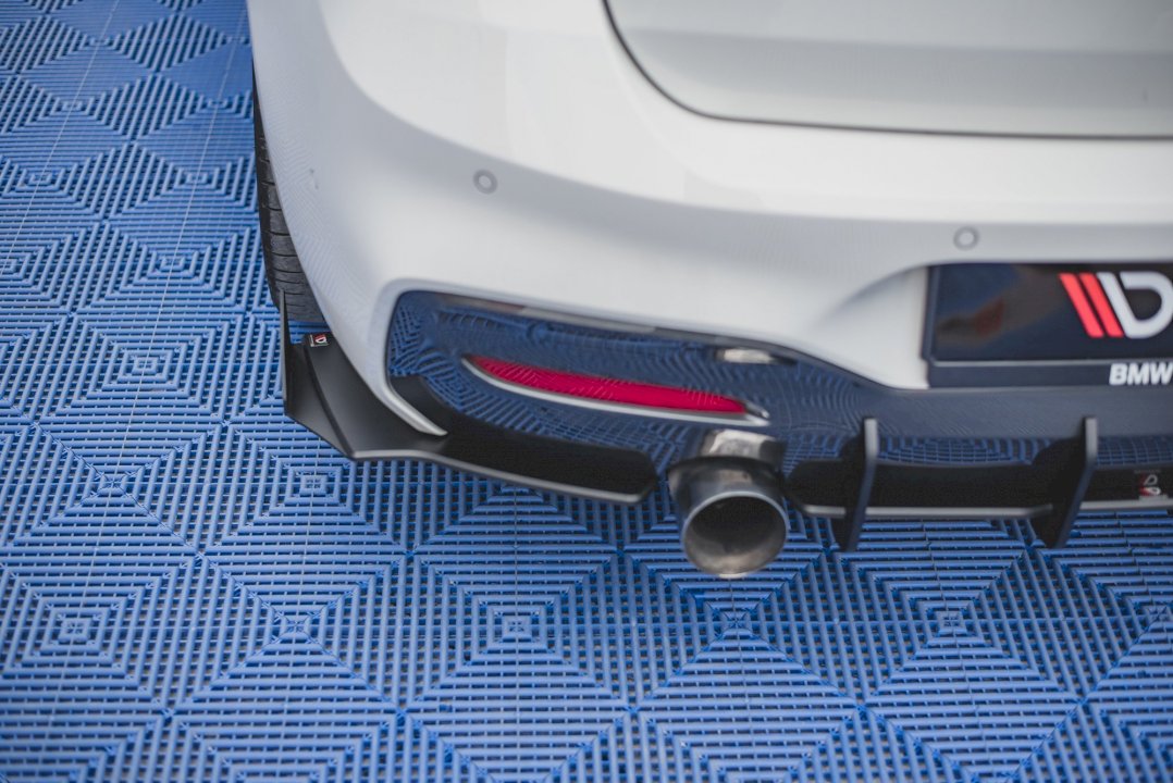 Maxton Design - Aftermarket  STREET PRO DURABILITY REAR SIDE SPLITTERS V2 (+FLAPS) BMW 1 F20 M-PACK FACELIFT / M140I (2015-2019)