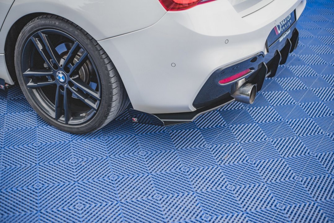 Maxton Design - Aftermarket  STREET PRO DURABILITY REAR SIDE SPLITTERS V2 (+FLAPS) BMW 1 F20 M-PACK FACELIFT / M140I (2015-2019)