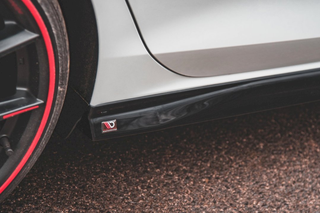Maxton Design - Aftermarket  SIDE SKIRTS DIFFUSERS V.3 VOLKSWAGEN GOLF GTI / GTE / GTI CLUBSPORT / R-LINE MK8