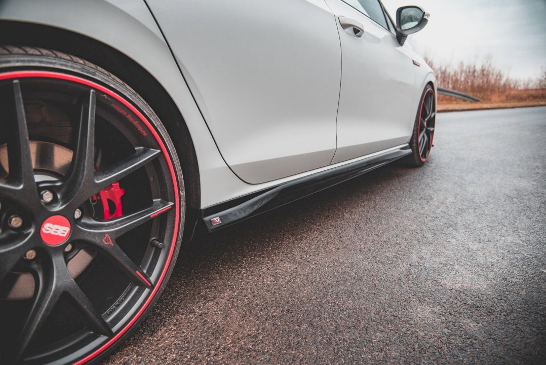 Maxton Design - Aftermarket  SIDE SKIRTS DIFFUSERS V.3 VOLKSWAGEN GOLF GTI / GTE / GTI CLUBSPORT / R-LINE MK8