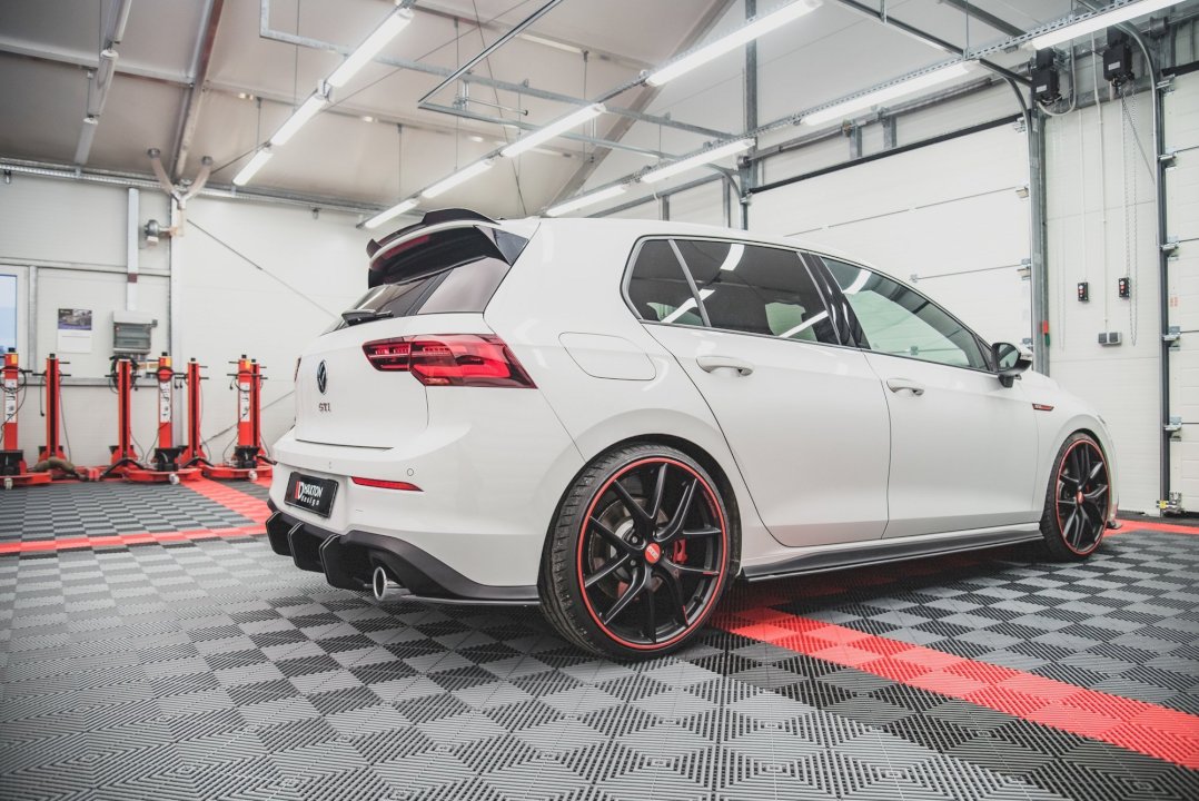 Maxton Design - Aftermarket  STREET PRO SIDE SKIRTS DIFFUSERS VOLKSWAGEN GOLF GTI / GTE / GTI CLUBSPORT / R-LINE MK8