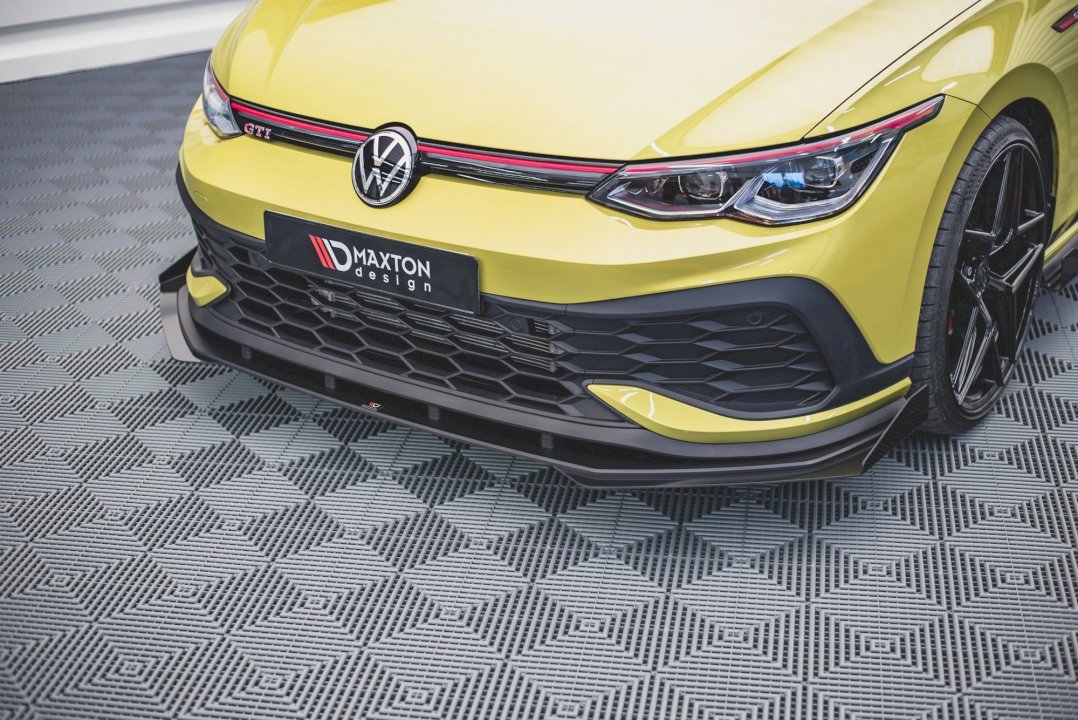 Maxton Design - Aftermarket  STREET PRO FRONT SPLITTER (+FLAPS) VW GOLF 8 GTI CLUBSPORT (2020-)
