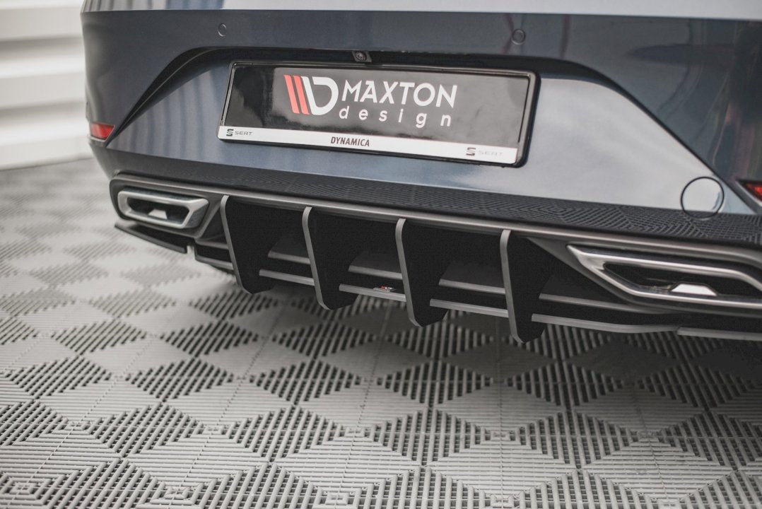 Maxton Design - Aftermarket  STREET PRO SEAT LEON FR HATCHBACK MK4 (2020-)