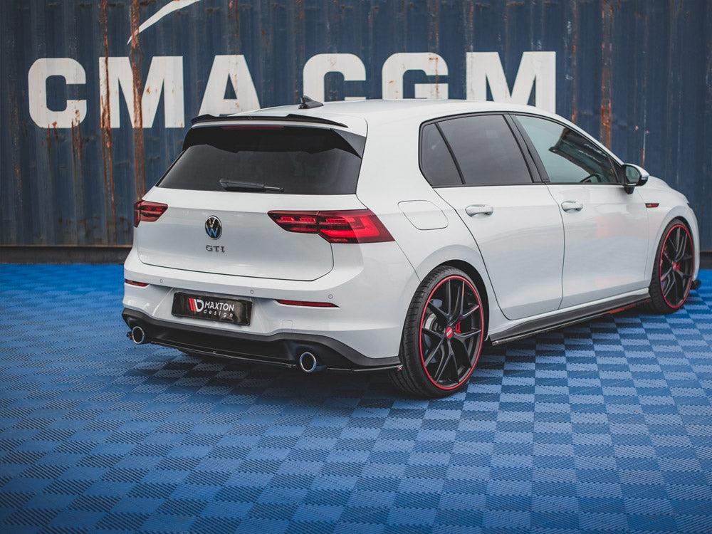 Maxton Design - Aftermarket  Spoiler CAP V.1 Volkswagen Golf GTI / GTE / GTD / R-Line / R Mk8