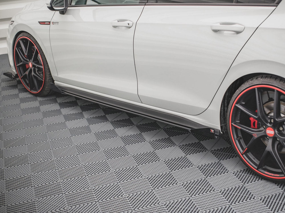 Maxton Design - Aftermarket  SIDE FLAPS VOLKSWAGEN GOLF GTI / GTE / GTI CLUBSPORT / R-LINE MK8