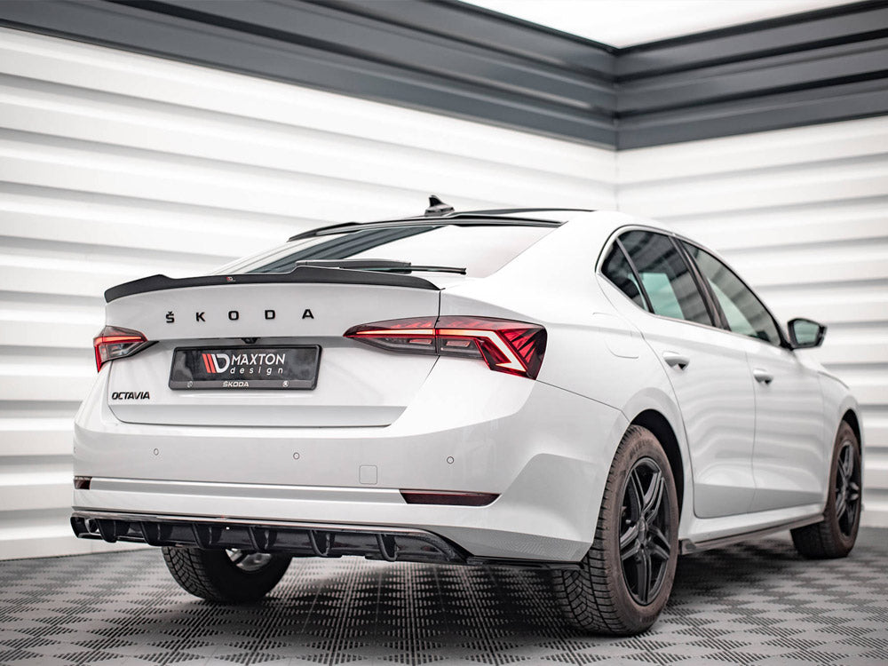 Maxton Design - Aftermarket  CENTRAL REAR SPLITTER (VERTICAL BARS) SKODA OCTAVIA MK4 (2019-)