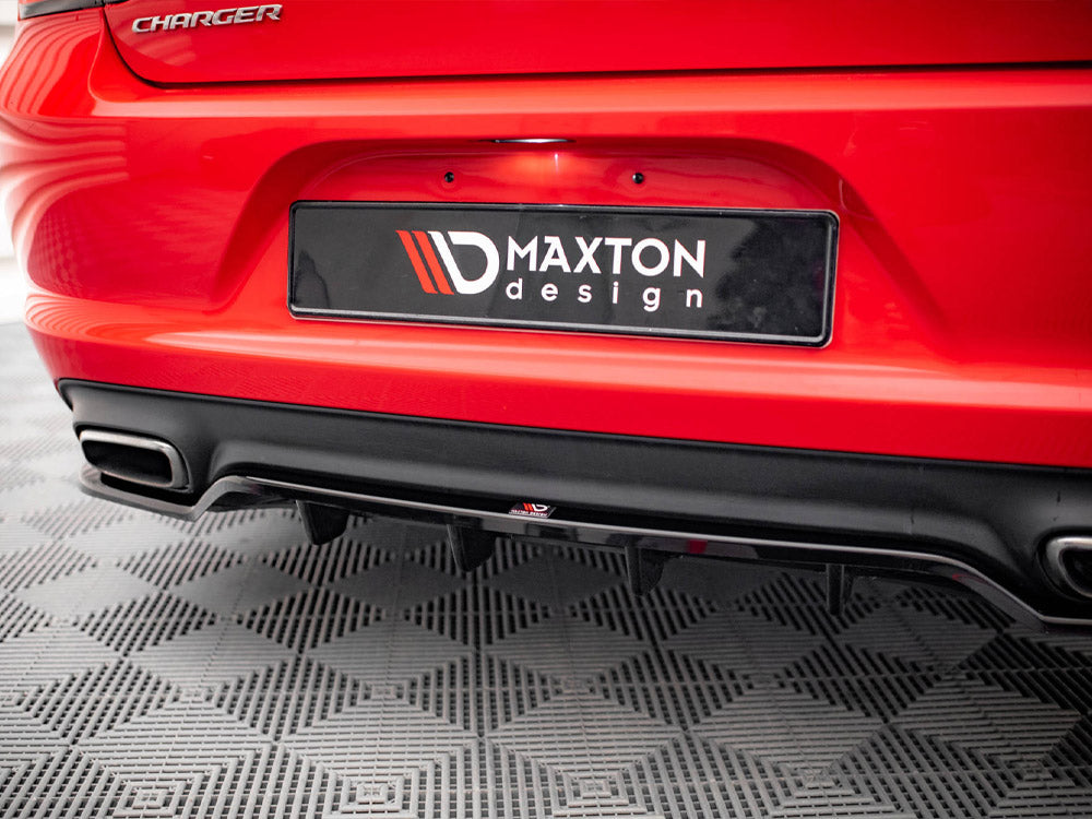 Maxton Design - Aftermarket  CENTRAL REAR SPLITTER (VERTICAL BARS) DODGE CHARGER RT MK7 FACELIFT (2014-2023)