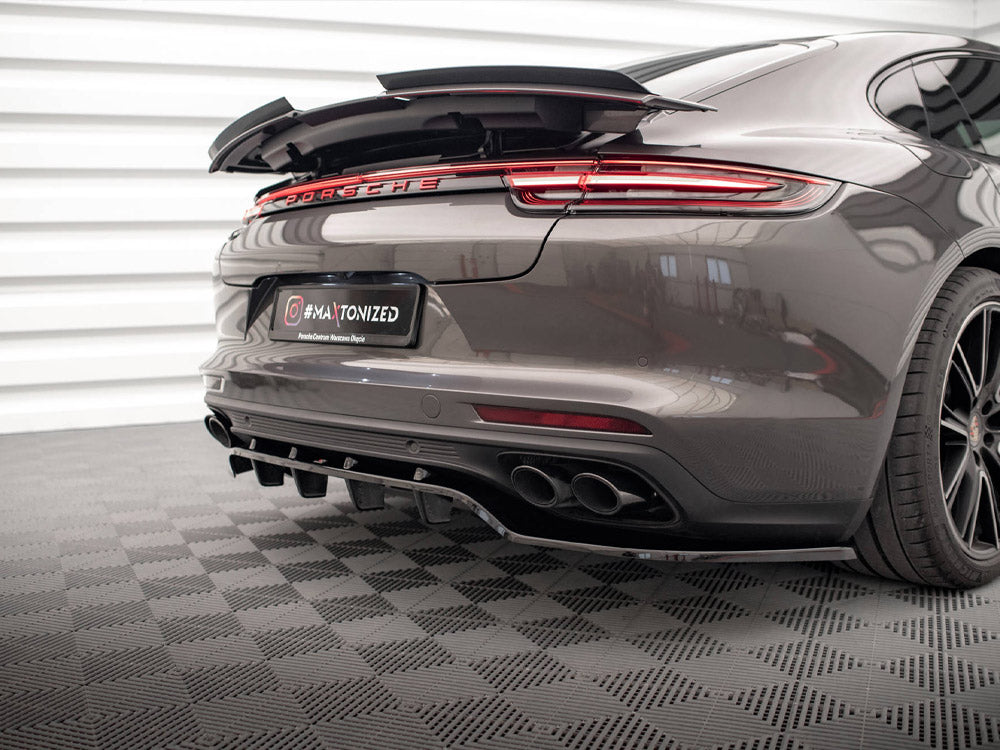 Maxton Design - Aftermarket  CENTRAL REAR SPLITTER (VERTICAL BARS) PORSCHE PANAMERA E-HYBRID 971
