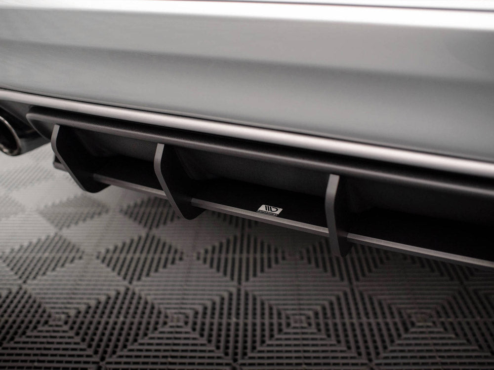 Maxton Design - Aftermarket  STREET PRO REAR DIFFUSER VOLVO XC60 R-DESIGN MK1 FACELIFT