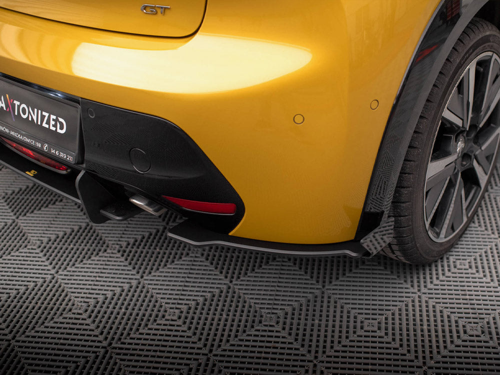 Maxton Design - Aftermarket  STREET PRO REAR VALANCE + FLAPS PEUGEOT 208 GT MK2