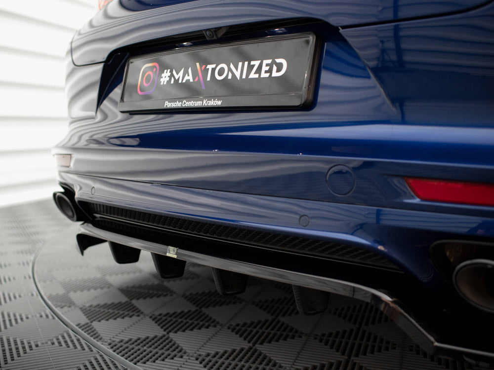 Maxton Design - Aftermarket  CENTRAL REAR SPLITTER (VERTICAL BARS) PORSCHE PANAMERA E-HYBRID 971 FACELIFT