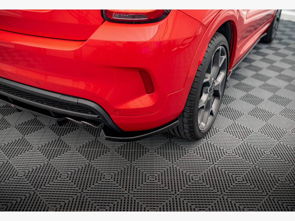 Maxton Design - Aftermarket  Central Rear Splitter (Vertical Bars) Fiat 500X Sport Mk1 Facelift