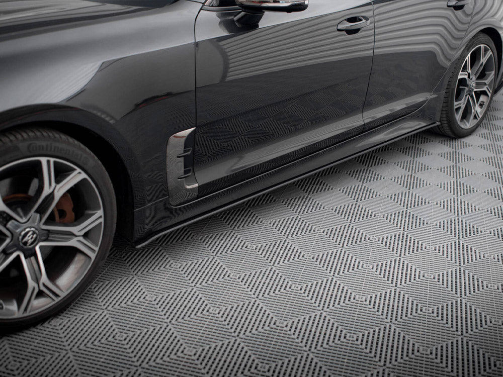 Maxton Design - Aftermarket  STREET PRO SIDE SKIRTS DIFFUSERS KIA STINGER GT / GT-LINE MK1