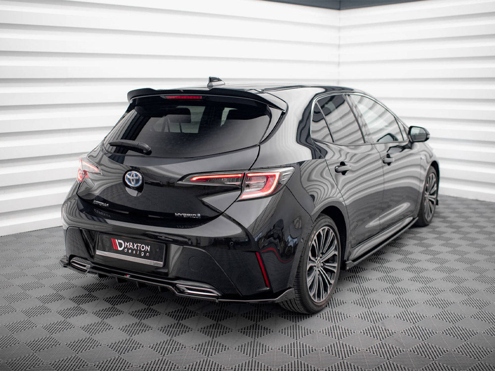 Maxton Design - Aftermarket  Central Rear Splitter (Vertical Bars) Toyota Corolla Hatchback Mk12