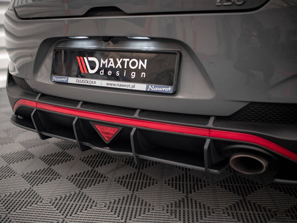 Maxton Design - Aftermarket  Street PRO Rear Diffuser + Flaps Hyundai I30 Fastback N-Line Mk3 Facelift