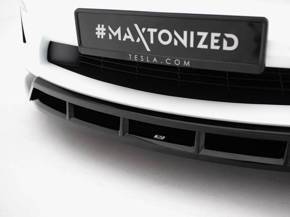 Maxton Design - Aftermarket  Front Splitter V.3 Tesla Model X Mk1 Facelift