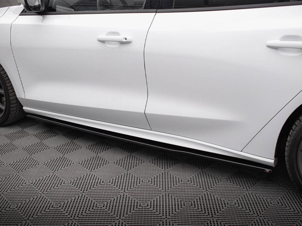 Maxton Design - Aftermarket  Side Skirts Diffusers V.3 Ford Focus ST / ST-Line Mk4 Facelift