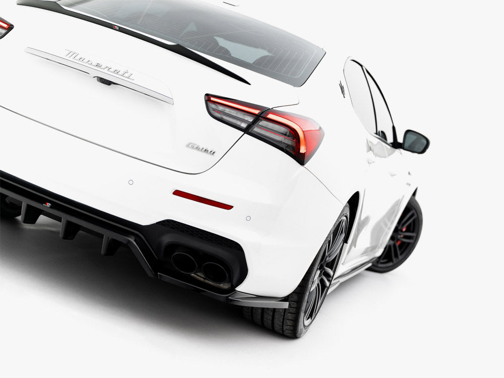 Maxton Design - Aftermarket  Rear Splitter (Vertical Bars) Maserati Ghibli Modena Mk3 Facelift