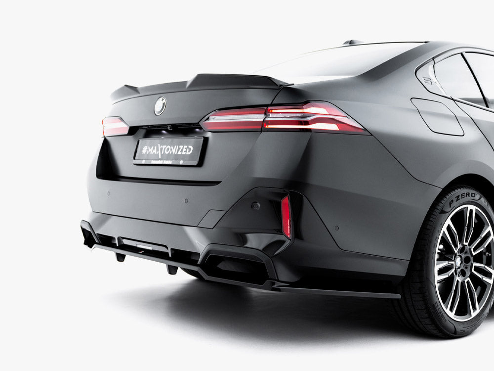 Maxton Design - Aftermarket  Rear Splitter (with Vertical Bars) compatible with V.2 BMW 5 / i5 M-Pack Sedan / Touring G60 / G61
