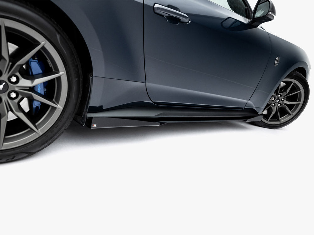 Maxton Design - Aftermarket  Street PRO Side Skirts Diffusers + Flaps Ford Mustang Dark Horse Mk7