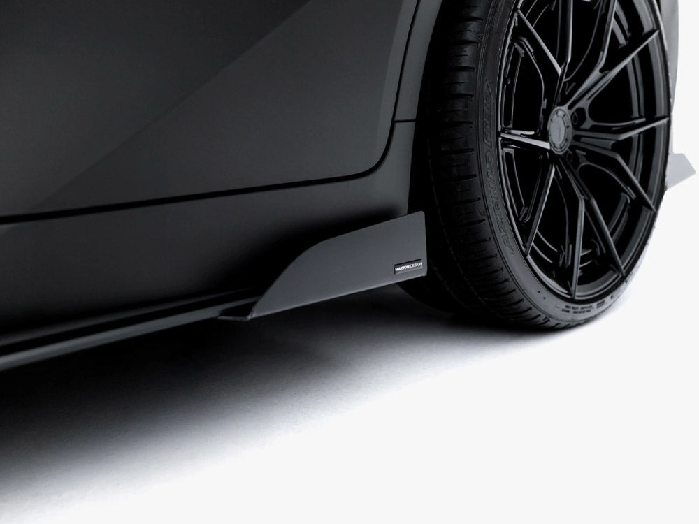 Maxton Design - Aftermarket  Street PRO Side Skirt Diffusers + Flaps Lexus IS 500 Mk3 Facelift 2 (XE30)