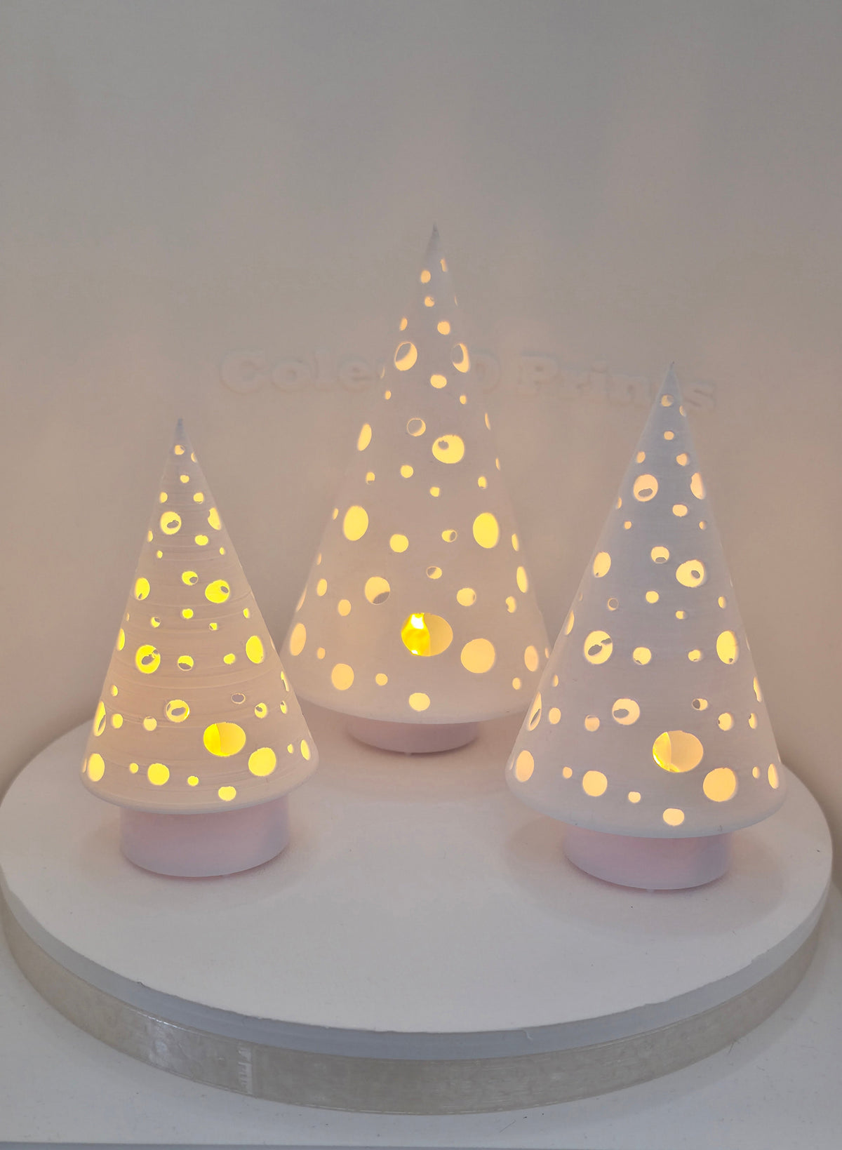 Light-Up Christmas Tree Decorations – Set of 3