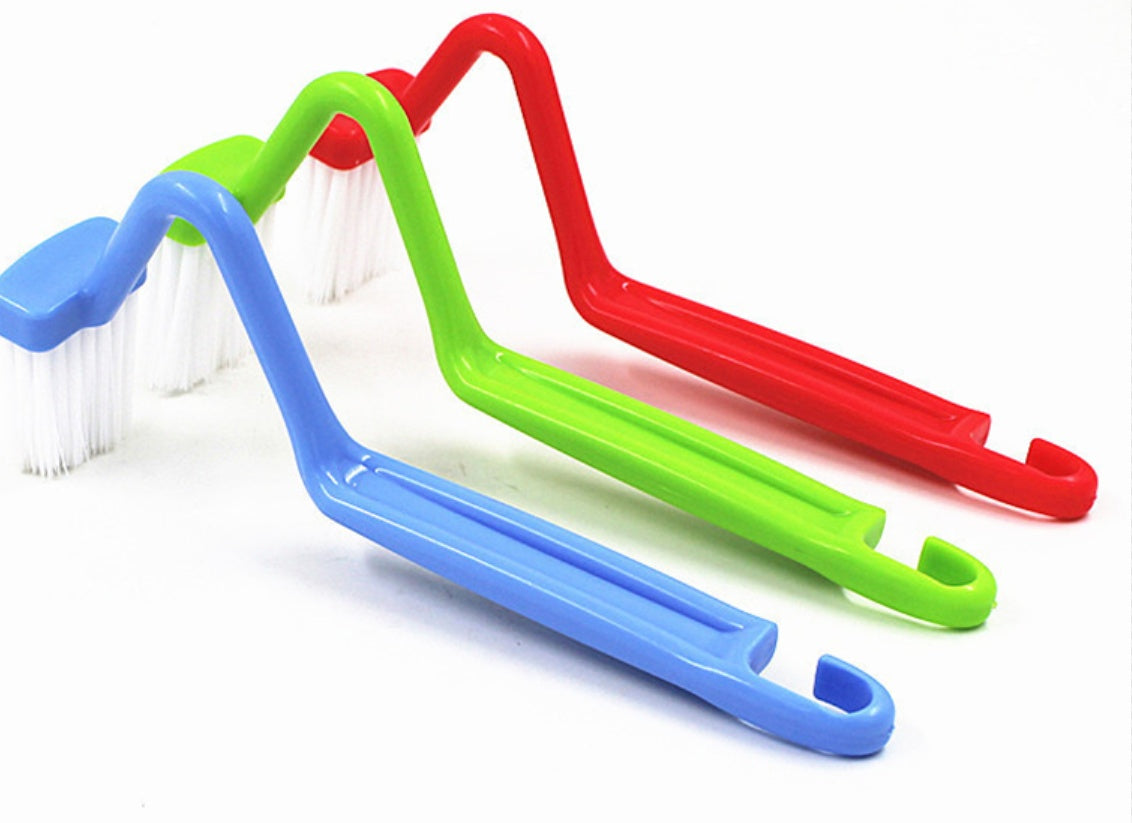 Japanese Household Cleaning Brush With Curved Handle