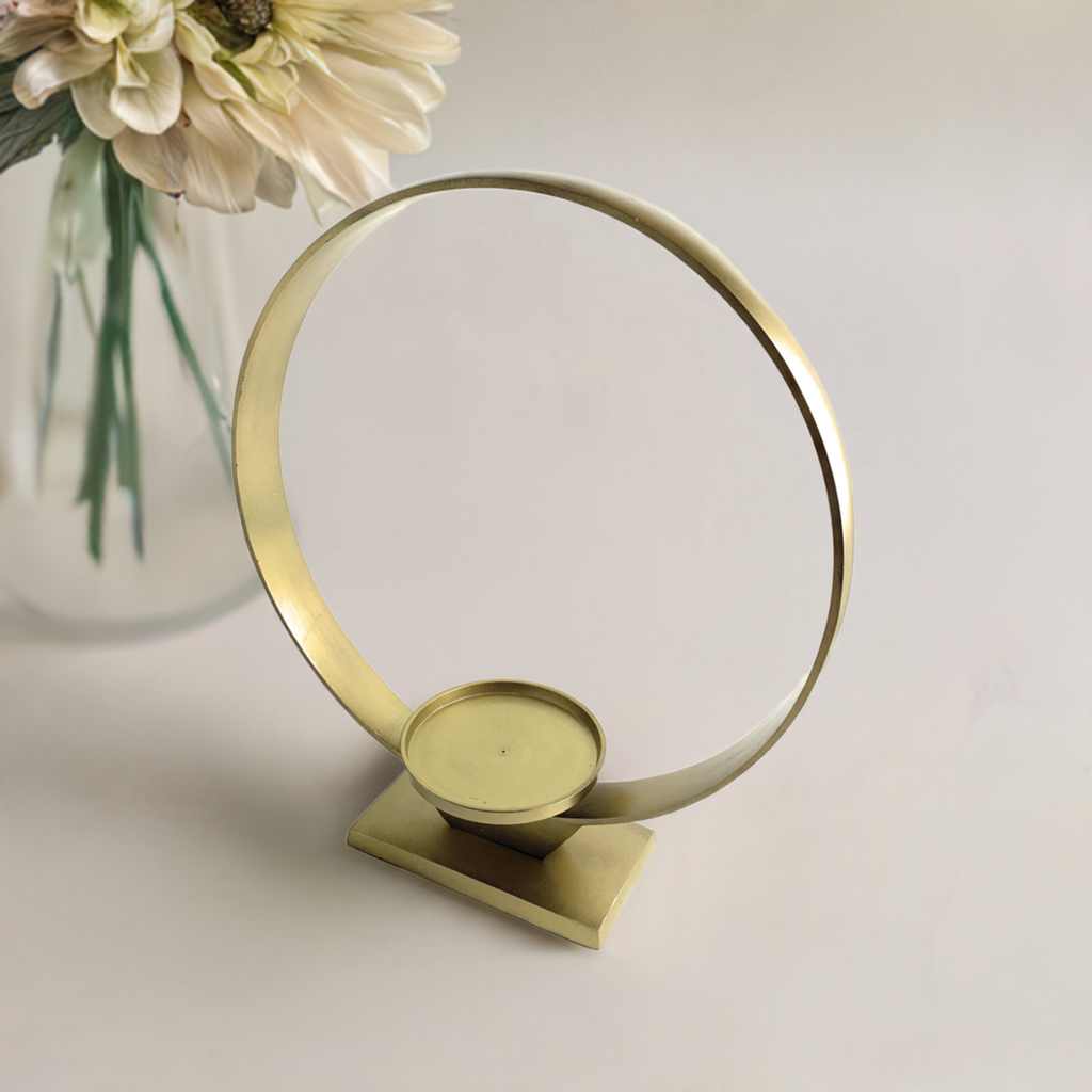 Vibhsa Golden Ring Candle Holder (15"H)