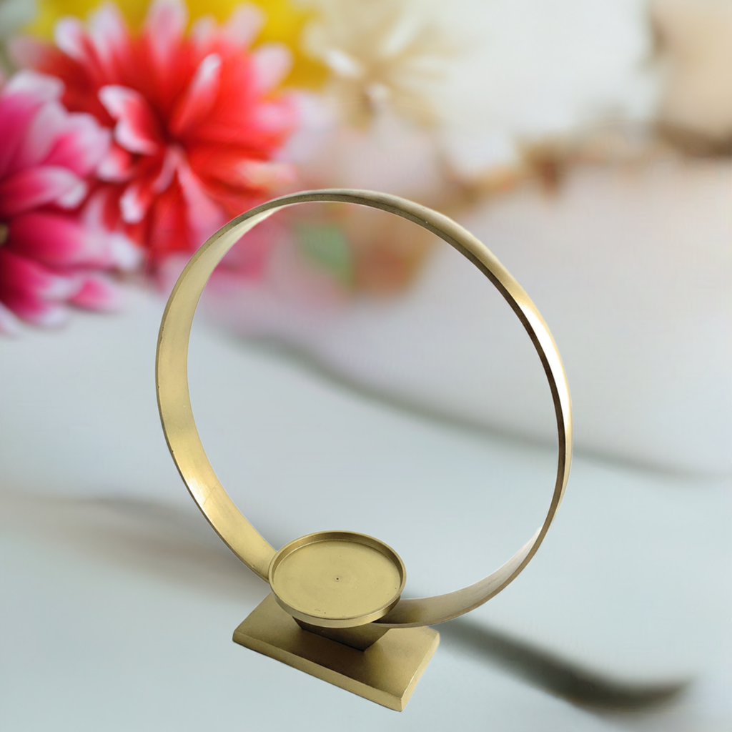 Vibhsa Golden Ring Candle Holder (15"H)