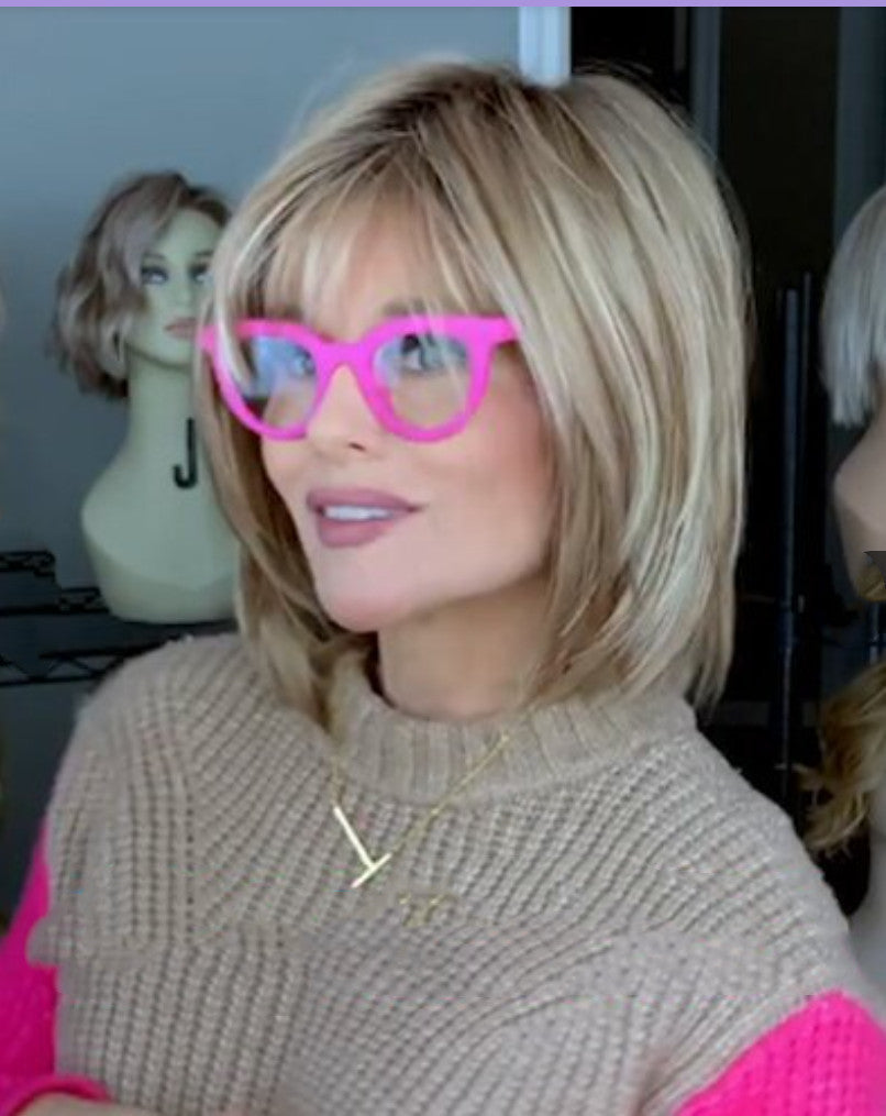 Women's Short Bob Wig - Golden Brown Gradient