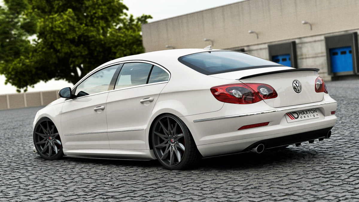 Maxton Design - Aftermarket  CENTRAL REAR SPLITTER VW PASSAT CC R36 RLINE (PREFACE) (WITH VERTICAL BARS)