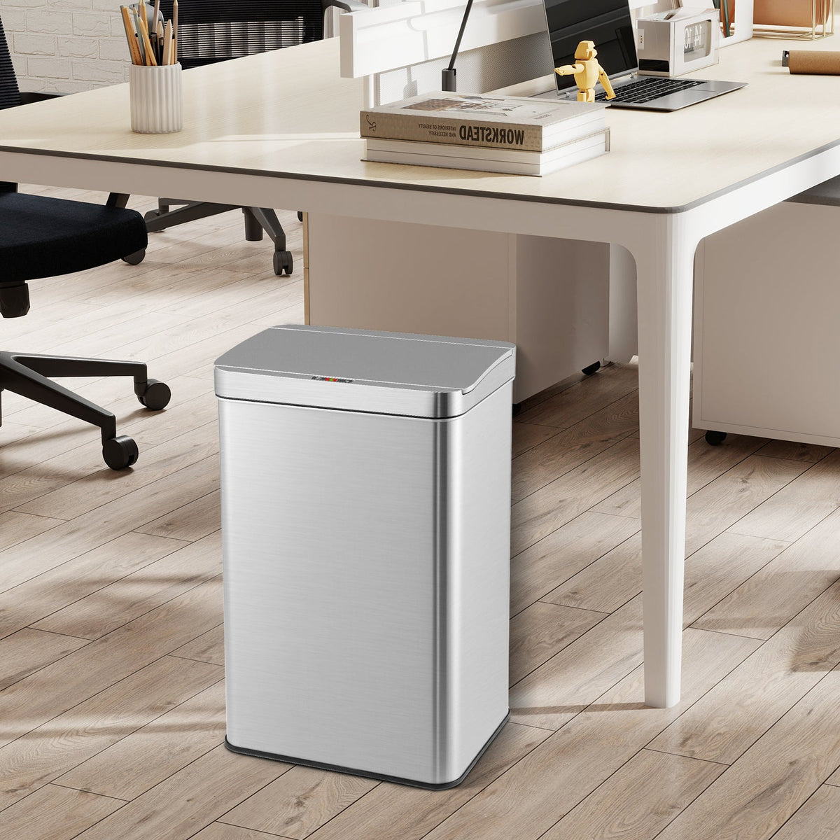 60L Automatic Trash Can with Lid-Silver