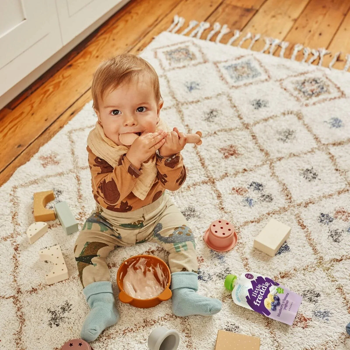 Little Freddie Organic Blueberry & Banana Greek Style Yoghurt Baby Food Pouch 6+ months 100g