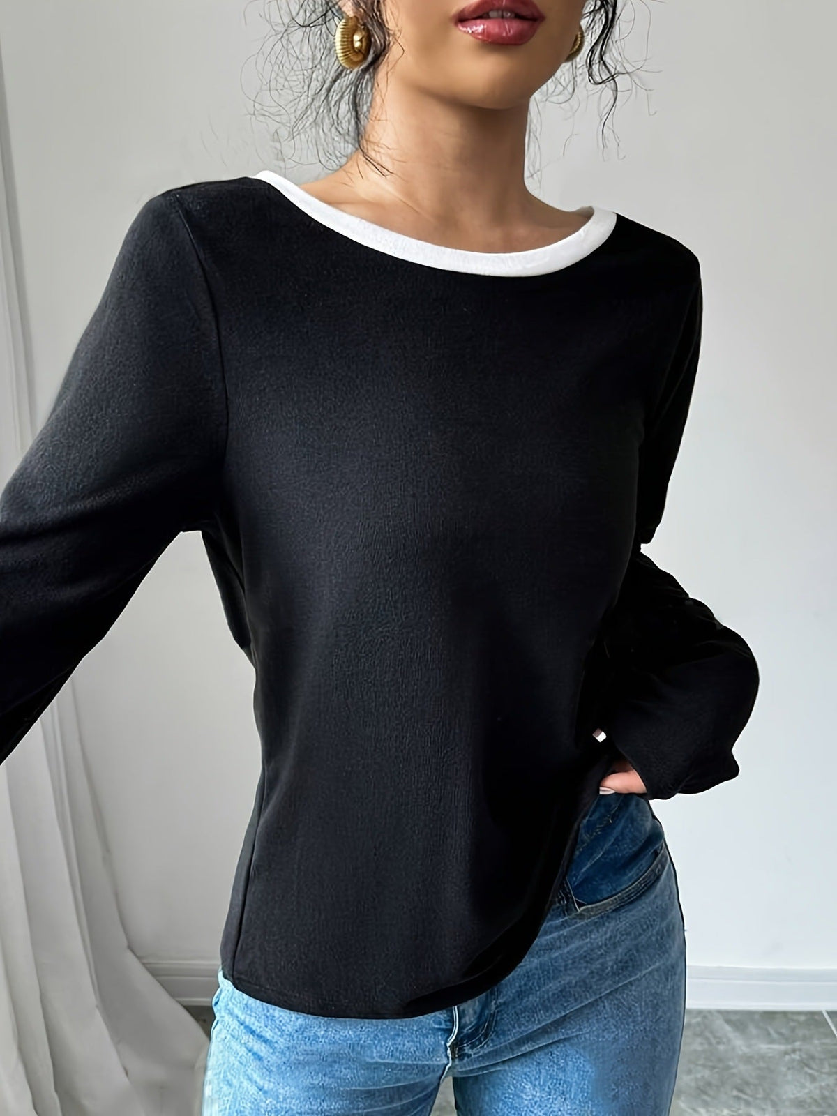 Women's Round Neck Long Sleeve Base Layer Top - Crew Neck Knit T-Shirt