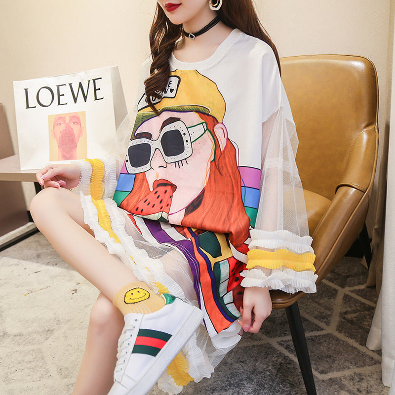 Lace Patchwork Dress With a Round Neck
