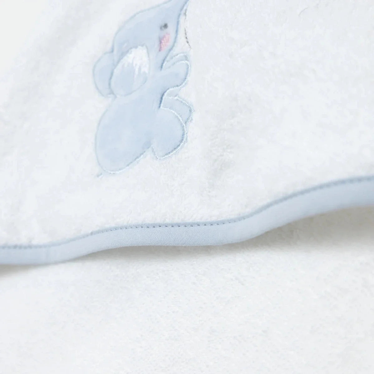 Mollia Elephant Print Baby Bath Towel (75 x 75 cm) - White
