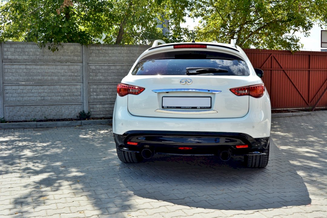 Maxton Design - Aftermarket  CENTRAL REAR SPLITTER INFINITI QX70